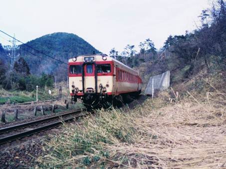 説明: D:\homepage作成関係\滝山信号場\滝山信号場\スライド1.JPG