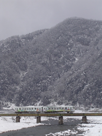 : D:\homepage쐬֌W\NEW\train\tphoto\waka_fuyu.jpg